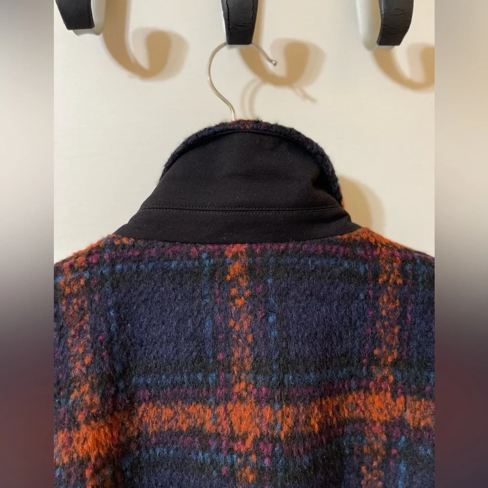 Cabi Multi Color Plaid Blazer - Picture 5 of 7
